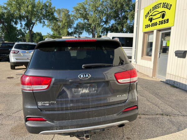 2016 Kia Sorento EX